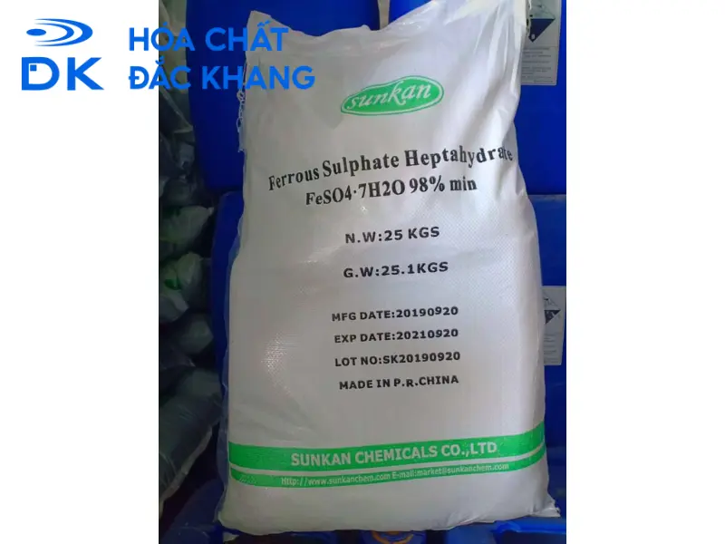 Phụ gia thức ăn chăn nuôi