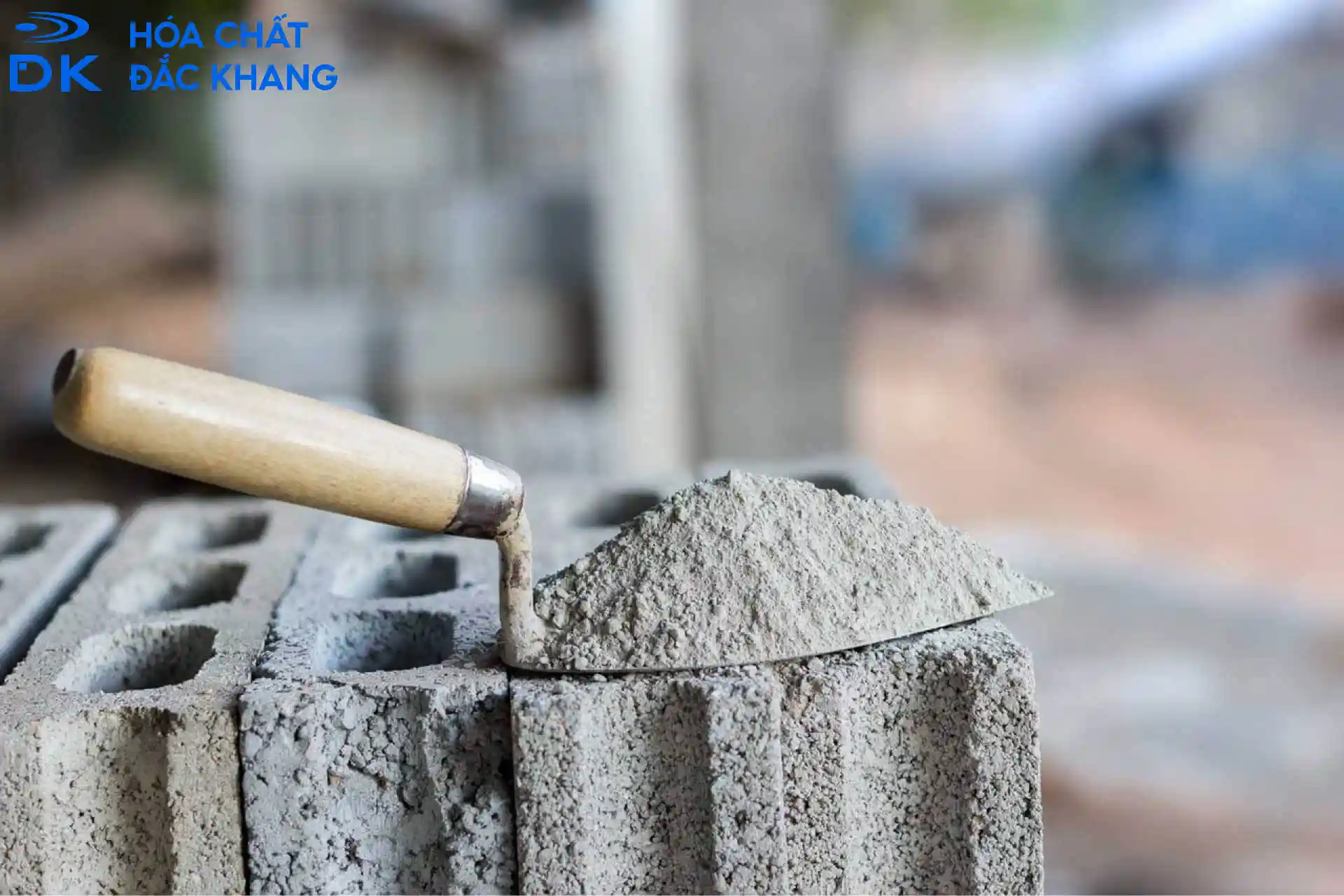 triethanolamine tea trong sản xuất xi măng